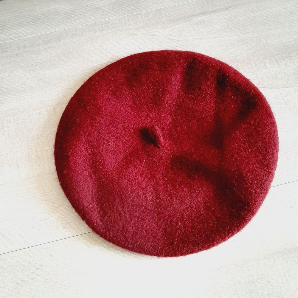 French Style Beret Classic Winter Fall Soft Wool Warm Cap Beanie Hat